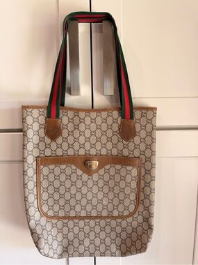 🔥🔥Leather Gucci GG Supreme Tote with Green-Red Web Straps🔥🔥